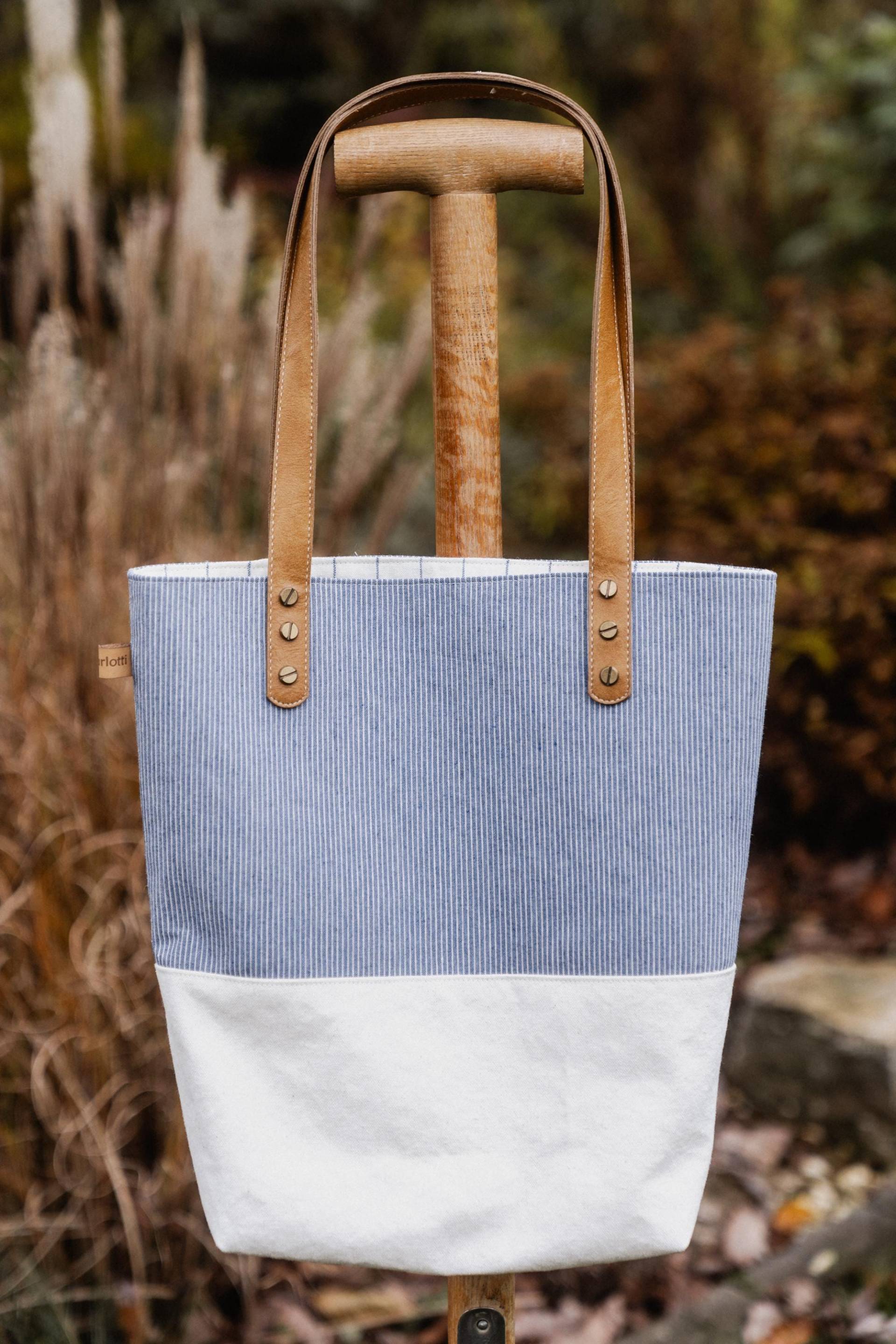 Shopper Aus Canvas Navy Mit Kunstledergriffen; Handtasche;henkeltasche Shopper Aus Canvas Navy Mit Kunstledergriffen; Handtasche;henkeltasche von purpurlotti