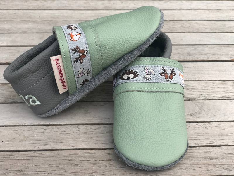 Lederpuschen, Krabbelschuhe Uni Mint/Dunkelgrau + Webband | Auch Andere Varianten Möglich von puschenpowerShop