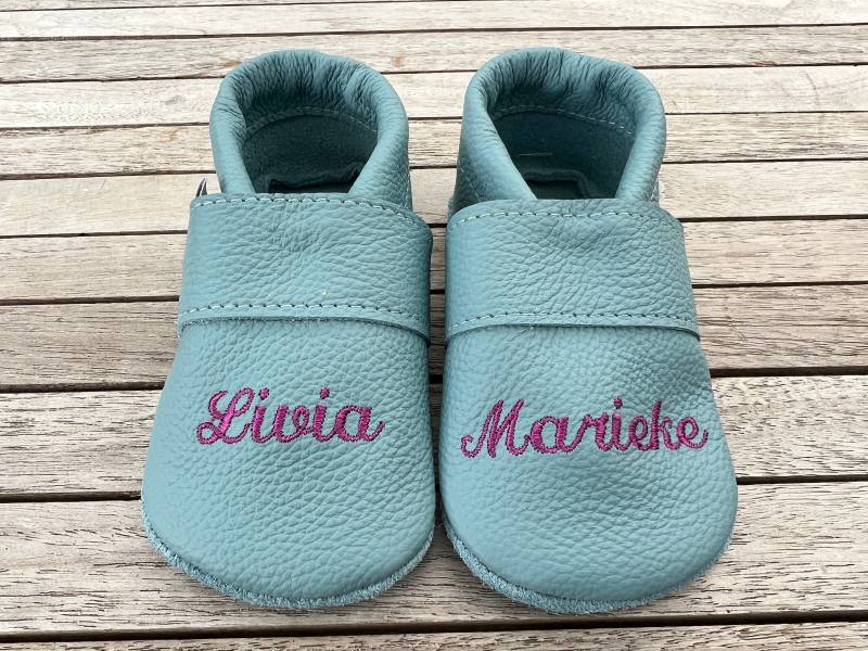 Lederpuschen, Krabbelschuhe Uni Taubenblau | Auch Andere Farbkombinationen Möglich von puschenpowerShop