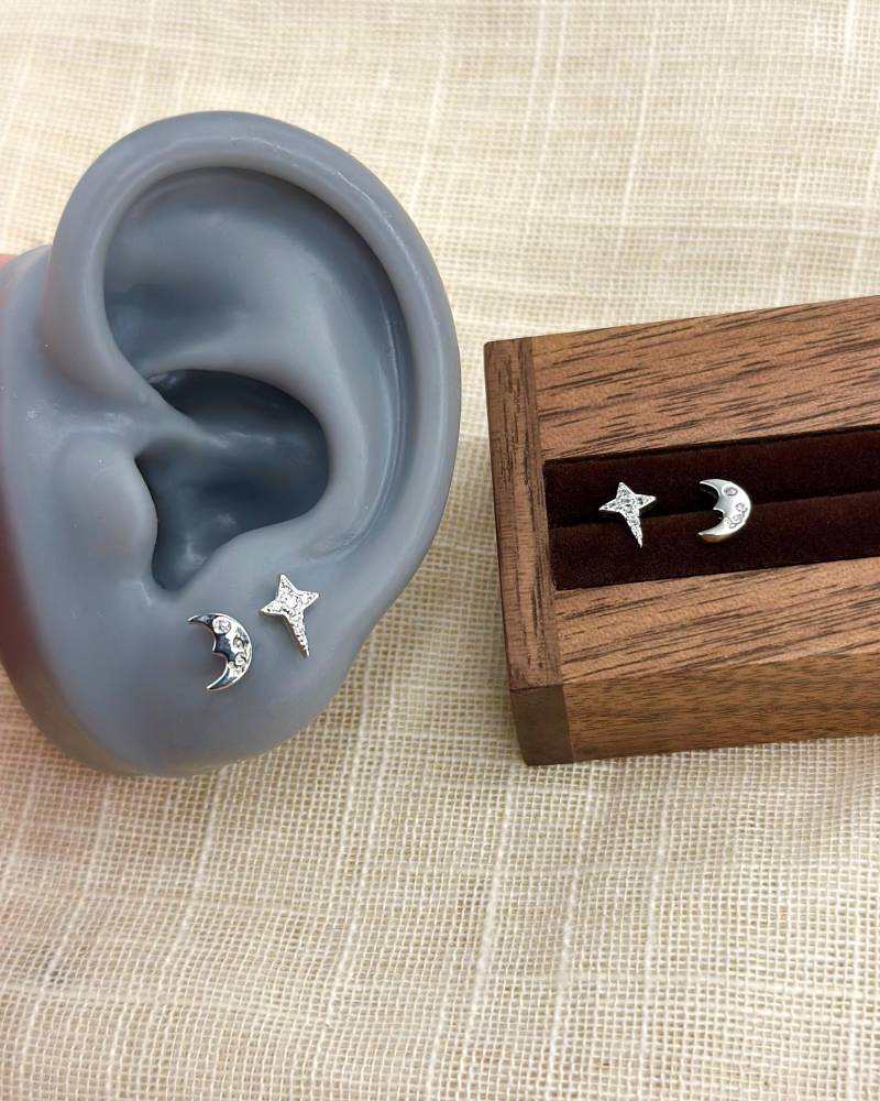 Asymmetrical Moon & Star Stud Earrings - Minimalist Silver With Zirconia, Celestial Boho Jewelry Asymmetrical Moon & Star Stud Earrings - Minimalist Silver With Zirconia, Celestial Boho Jewelry von qickimickiDE