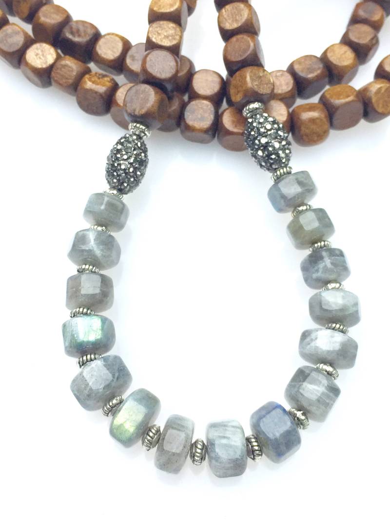 Labradorit - Und Holzperlenkette Mit Silber - Markasitperlen Labradorit - Und Holzperlenkette Mit Silber - Markasitperlen von quambydesigns