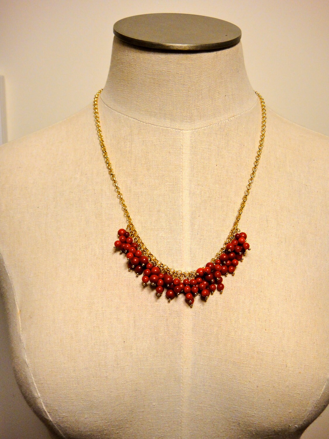Rote Jade Perlen Halskette Quamby Designs | Qdwd Rote Jade Perlen Halskette Quamby Designs | Qdwd von quambydesigns