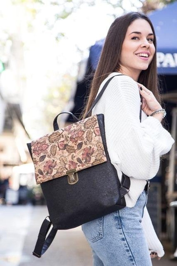 Boho Rucksack-City Rucksack-Kork Rucksack-Vegan Reisetasche-Blumen Rucksack-Hipster Rucksack-Eco Tasche-Valentinstag Geschenk-Frauen Rucksack-Schicke von queserabags