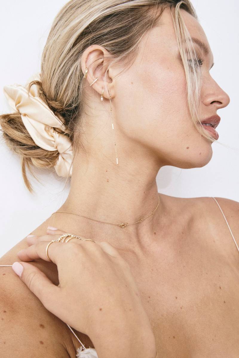 Cremefarbener Seiden Scrunchie Cremefarbener Seiden Scrunchie von racheldrehmelnyc