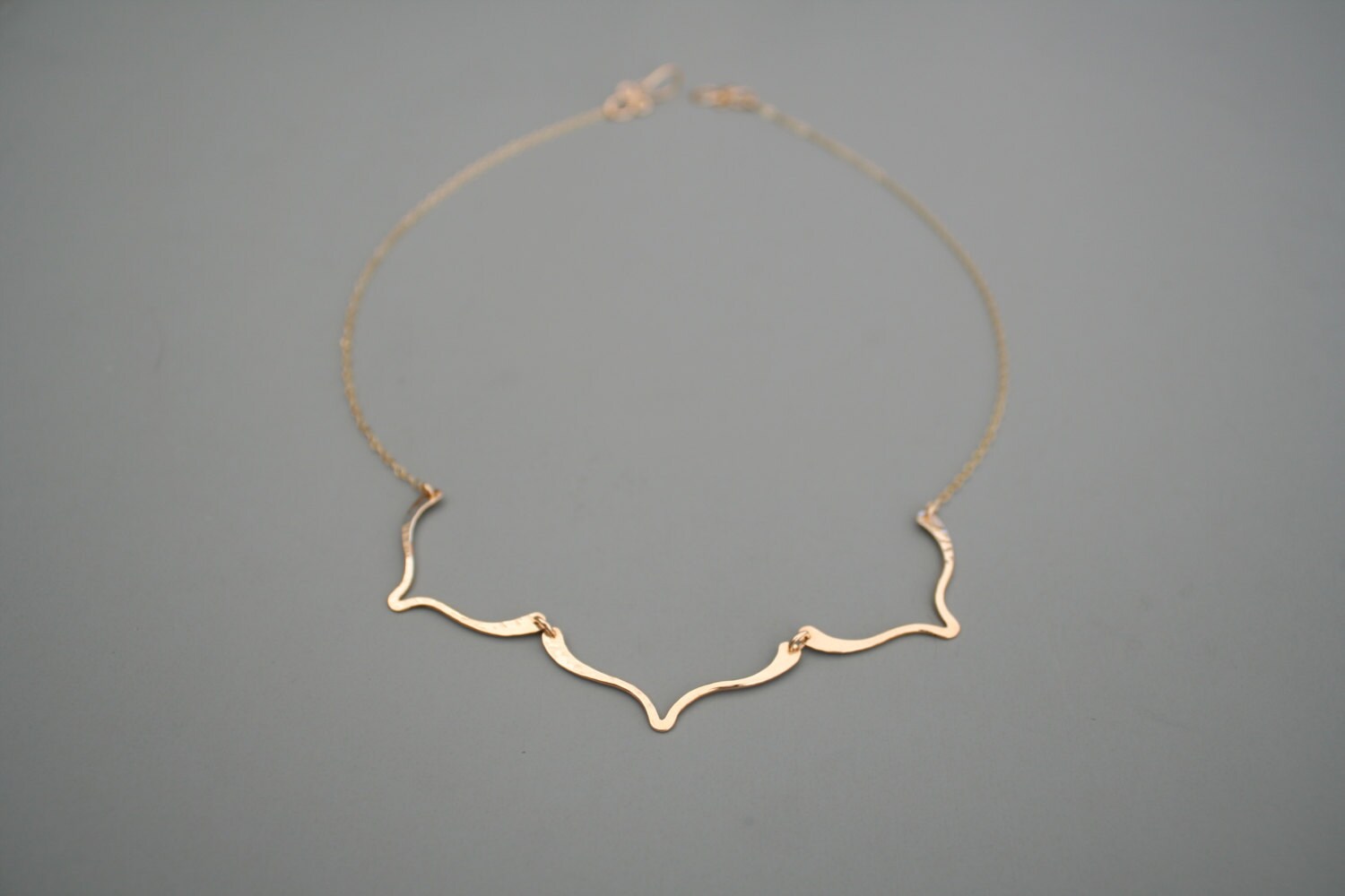Gold Gefüllte Lotus Halskette, Handgemachte Asheville Handgemachter Schmuck, Rachel Wilder Schmuck von rachelwilder