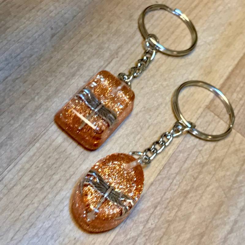 Libelle Schlüsselanhänger ~Libelle in Bernstein~Outlander Schlüsselanhänger~Outlander Geschenk~Bernstein Schlüsselanhänger~ Libelle Schlüsselanhänger ~Libelle in Bernstein~Outlander Schlüsselanhänger~Outlander Geschenk~Bernstein Schlüsselanhänger~ von radigund