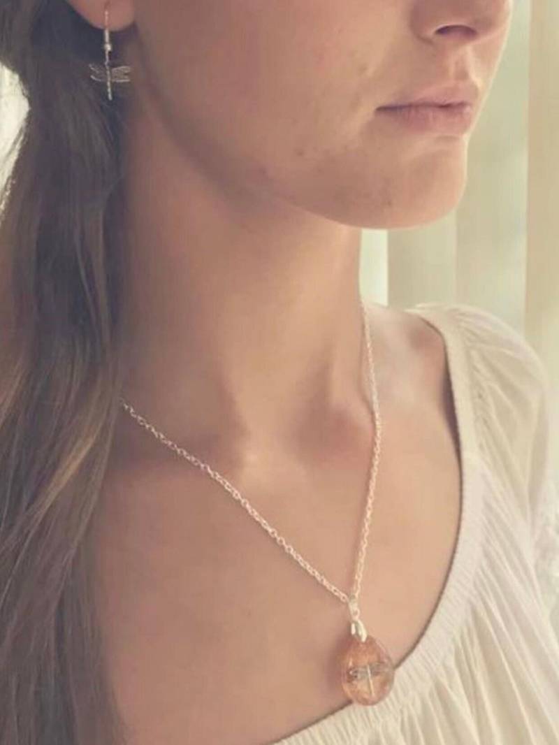 Outlander Jewelry~Libelle in Bernstein ~ Libellen Anhänger - Resin Inspiriert Silber Halskette~Tränen von radigund
