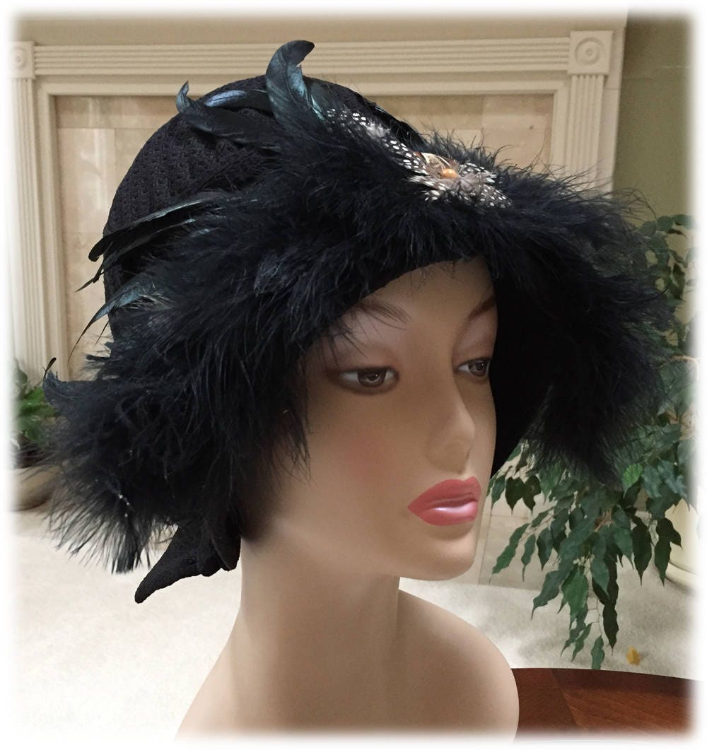 Kostüm, Requisite, Handgefertigter Damen Schwarzer Amish Bonnet Hut Mit Feder Fascinator, Einzigartige, Ungewöhnliche, Abnehmbare Federn Kostüm, Requisite, Handgefertigter Damen Schwarzer Amish Bonnet Hut Mit Feder Fascinator, Einzigartige, Ungewöhnliche, Abnehmbare Federn von radishka
