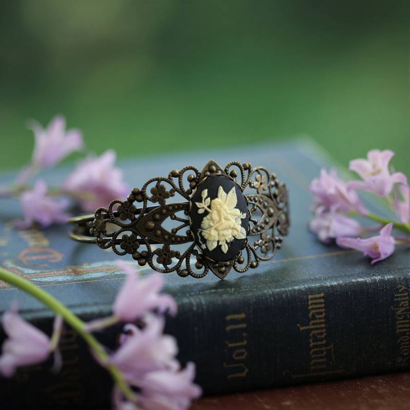 Vintage Elfen Cameo Armreif von ragtrader