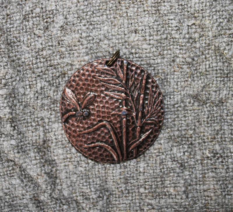 Kettenanhänger, Anhänger, Bronze Anhänger Mit Muster, Ø 42 Mm von raikabeads