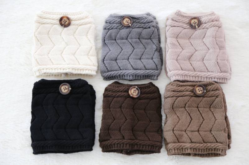 Damen Stiefelmanschetten, Knopf-Stiefel-Manschetten, Gehäkelte Beinwärmer, Stiefel-Topper, Gestrickte Niedliche Stiefelmanschetten von rainbow1985design