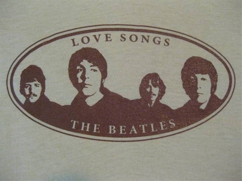 Jahrgang Der Beatles-80Er Jahre-T-Shirt-Mint Jahrgang Der Beatles-80Er Jahre-T-Shirt-Mint von rainbowgasoline
