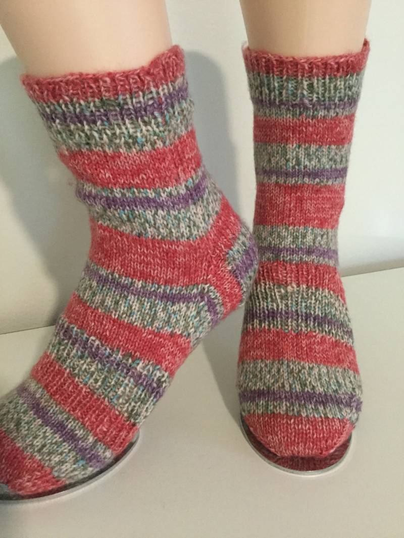 Der Frühling Wird Kommen Söckchen von reapsewrepeat