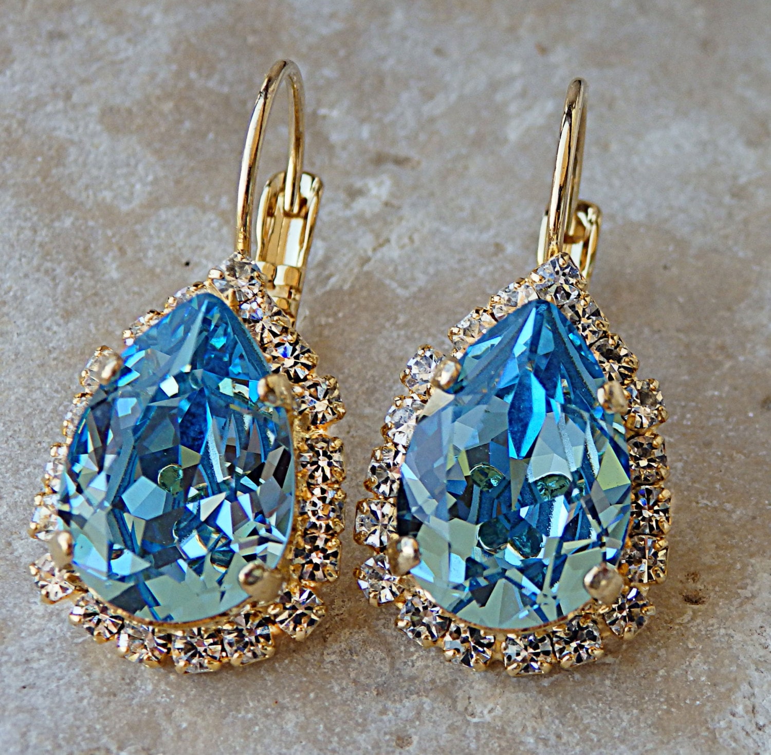 Aquamarin Ohrringe, Tropfen Gold Baumeln Hellblau Brautjungfer Geschenk Für Sie von rebekajewelry