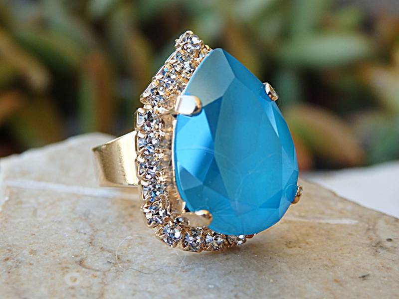 Birnenförmiger Ring, Strassringe, Cocktailring, Türkiskristalle Modering, Rosévergoldeter Brautring Blau Birnenförmiger Ring, Strassringe, Cocktailring, Türkiskristalle Modering, Rosévergoldeter Brautring Blau von rebekajewelry