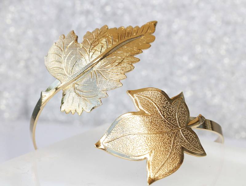Blatt Armband, Oberarm Armband, Gold Braut Blätter Armreif, Statement Manschette, Rustikale Hochzeit, Handgemachter Einzigartiger Schmuck von rebekajewelry