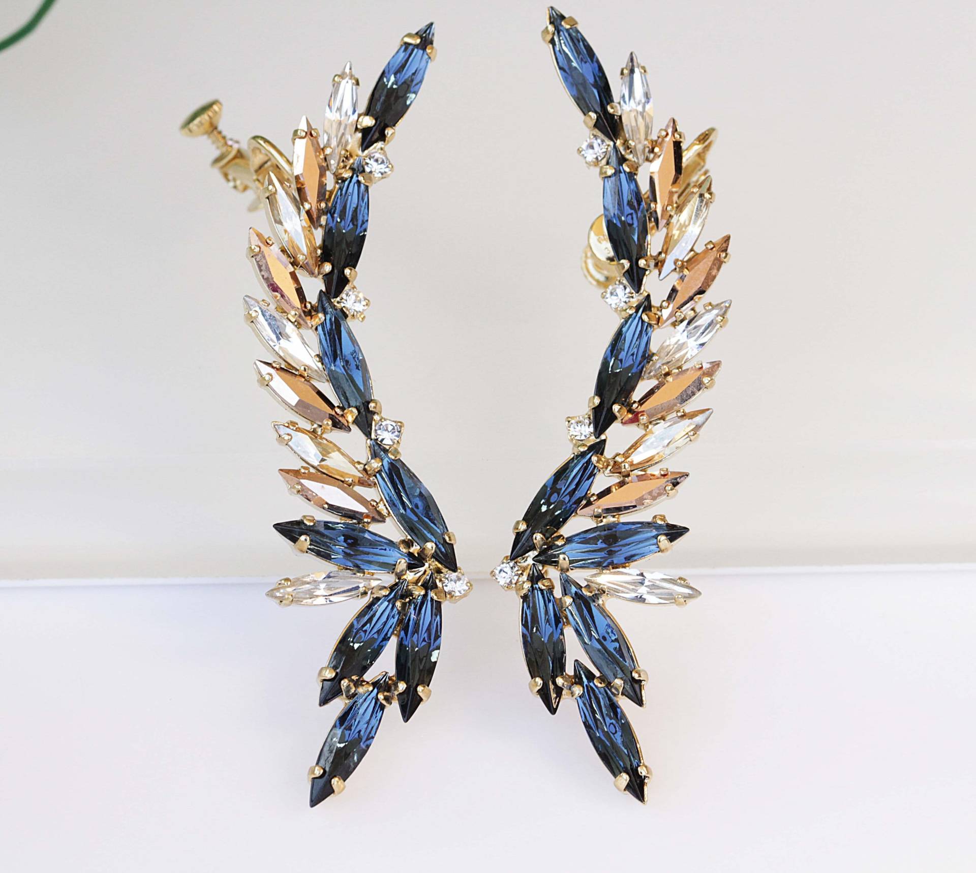 Blaue Marine Kletternde Ohrringe, Rosegold-Ohrsteiger-Ohrringe, Mitternachtsblau, Brautohrringe, Statement-Hochzeit, Abschlussball von rebekajewelry