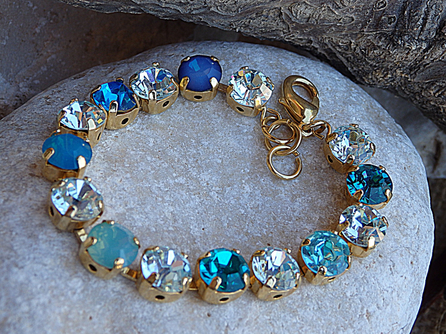 Blaues Tennisarmband. Hellblaues Strass Elegantes Armband. Verstellbar Kristall Armband Als Brautjungfer Geschenk. Brautschmuck Geschenk von rebekajewelry