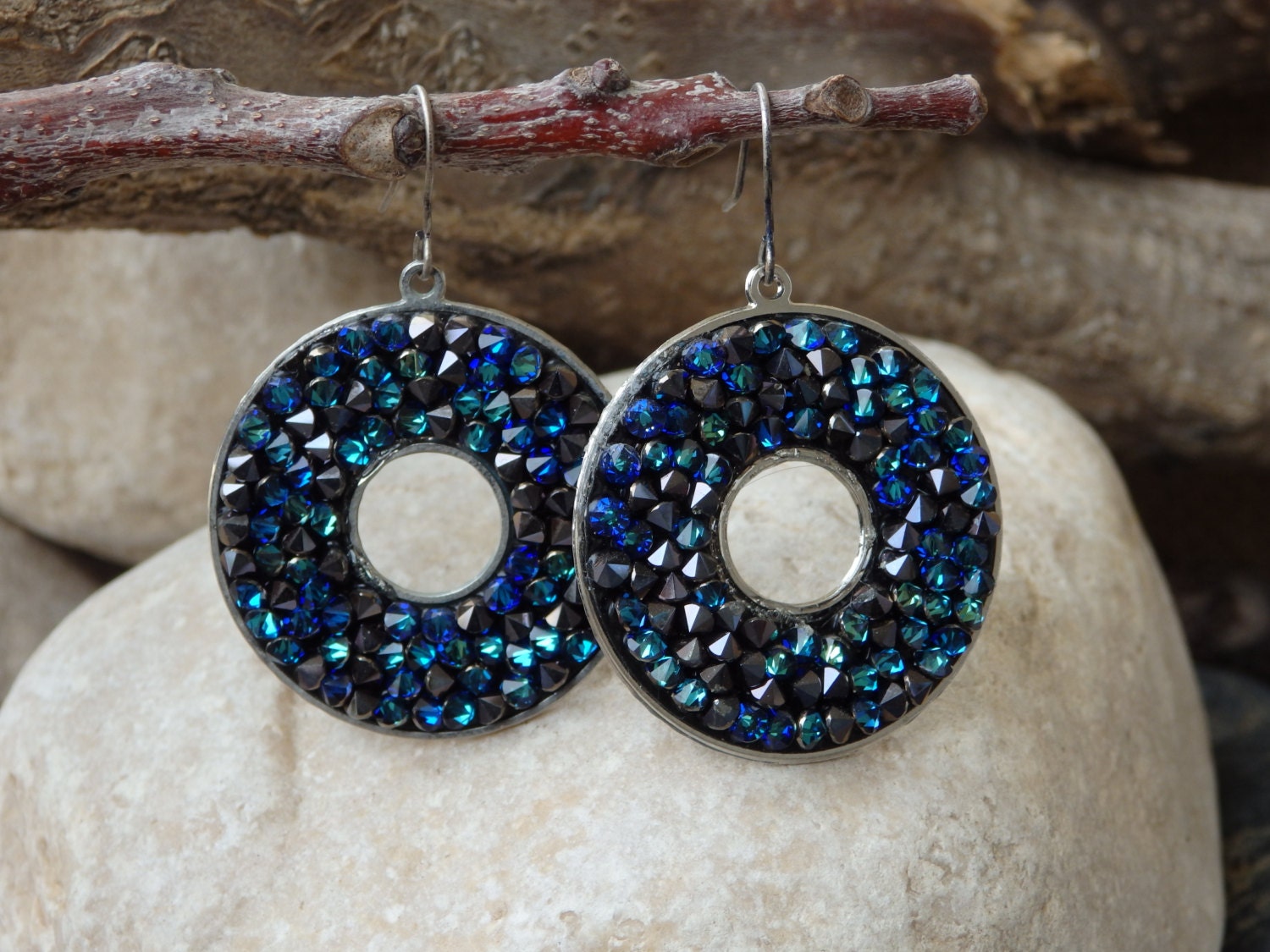 Blaue Kristall Rock Ohrringe, Cocktail Disk Statement Kristalle Baumeln Frau Ohrringe Geschenk von rebekajewelry