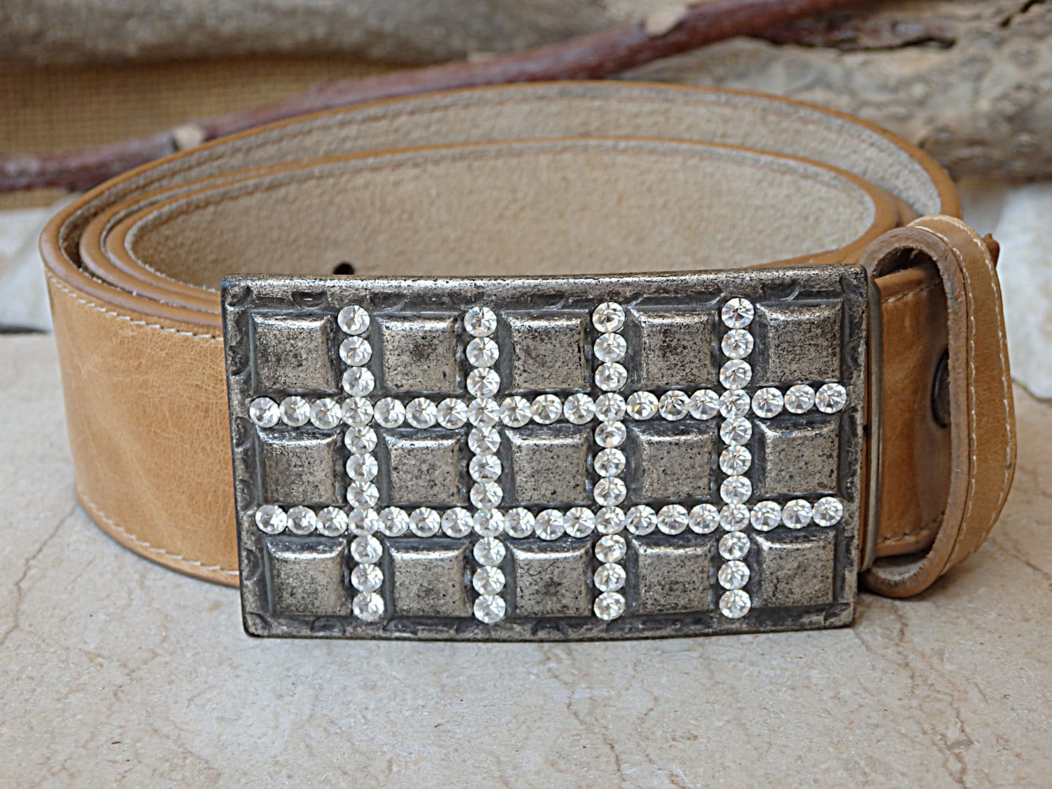 Champagner-Ledergürtel, Brauner Ledergürtel, Schnallen-Ledergürtel, Kristall-Schnallen-Gürtel, Rechteck-Schnallengürtel, Leder-Schnallengürtel von rebekajewelry