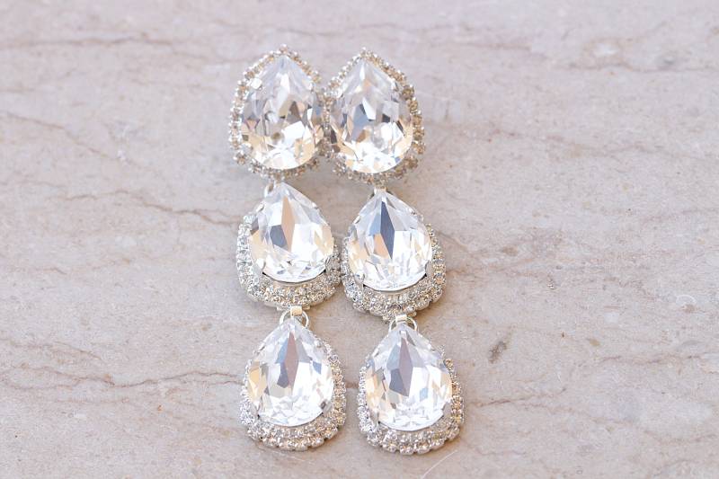 Crystal Ohrringe, Klare Ohrringe, Brautschmuck, Schulter Staubtücher, Kronleuchter Statement Lange Hochzeit Ohrringe von rebekajewelry