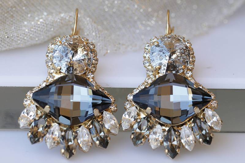 Graue Kristallohrringe Mutter Der Braut Statement Schmuck von rebekajewelry