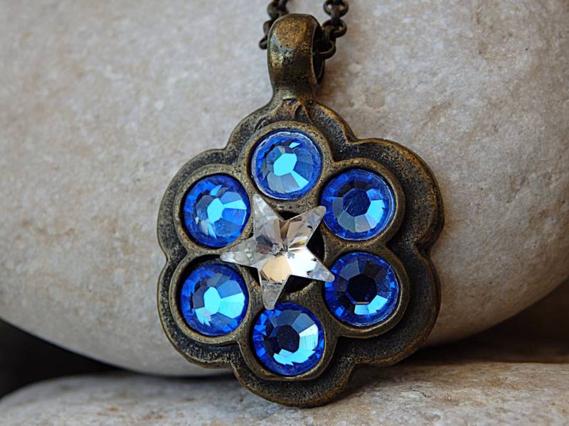 Vintage-stil Messingkette Blauer Saphir-Kristall-stern-Anhänger von rebekajewelry