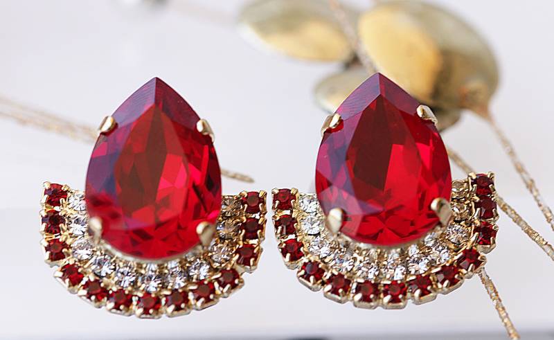 Helle Rote Ohrringe, Rubin Kristall Ohrclips, Rot Weiß Urlaub Mutter Geschenk, Abend Frau Ohrringe Geschenk von rebekajewelry