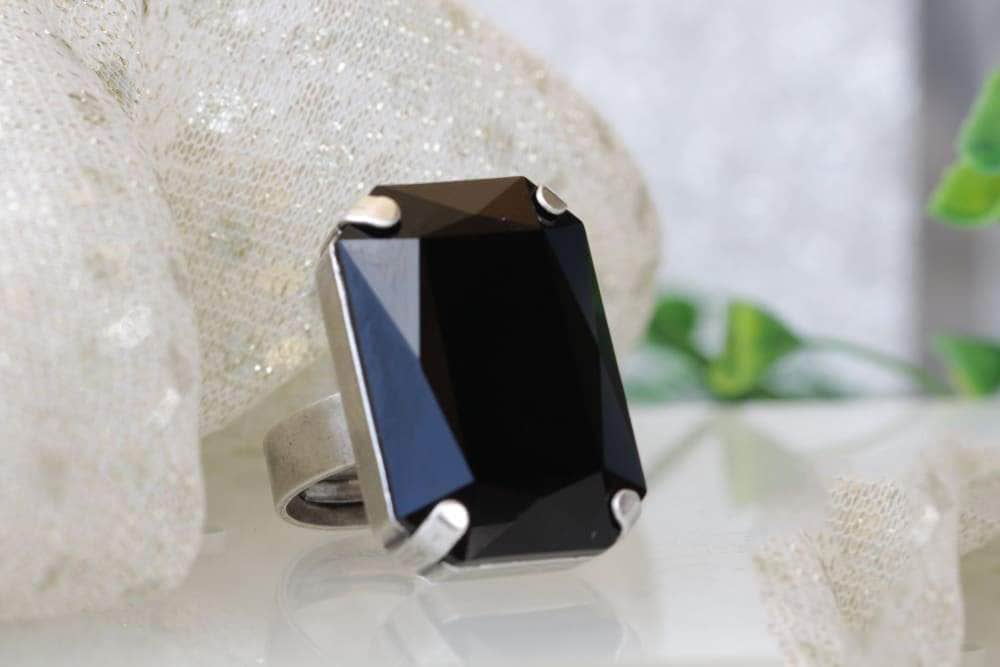 Jet Black Ring, Rechteck Ring, Großer Kristallring, Statement Cocktail Silber Schwarz Geschenk Für Frau, Brautjungfer Ring von rebekajewelry