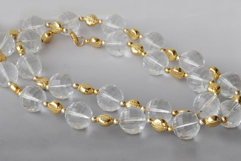 Lange Kunststoff-Halskette, Gold-Weiß-Halskette, Klobige Statement-Vintage 1980Er Jahre Halskette Für Frauen, Acrylperlen-Halskette von rebekajewelry