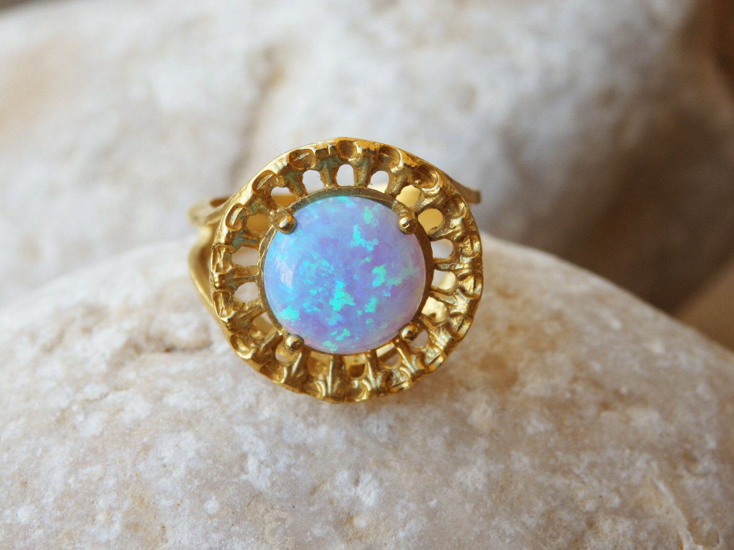 Mint Opalring, Aqua Blauer Goldring, Edelsteinring, Hellblauer Steinring, Oktober-Geburtssteinring, Brautring Im Vintage-Stil von rebekajewelry