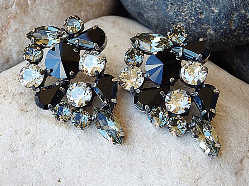 Multi Stein-Cluster-Bolzen-Ohrringe. Schwarz & Weiß Ohrringe. Große Elegante Ohrstecker. Cocktail-Ohrringe. Statement Ohrringe von rebekajewelry
