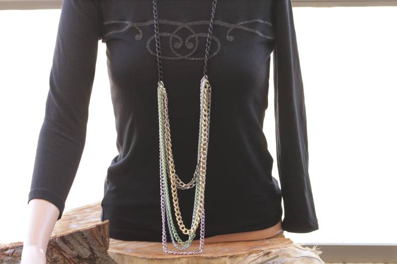 Multistrang-Halskette, Kettenhalskette, Aluminiumhalskette, Mehrfarbenhalskette, Sehr Lange Halskette, Geschichtete Frauenhalskette, Bunte Halskette von rebekajewelry