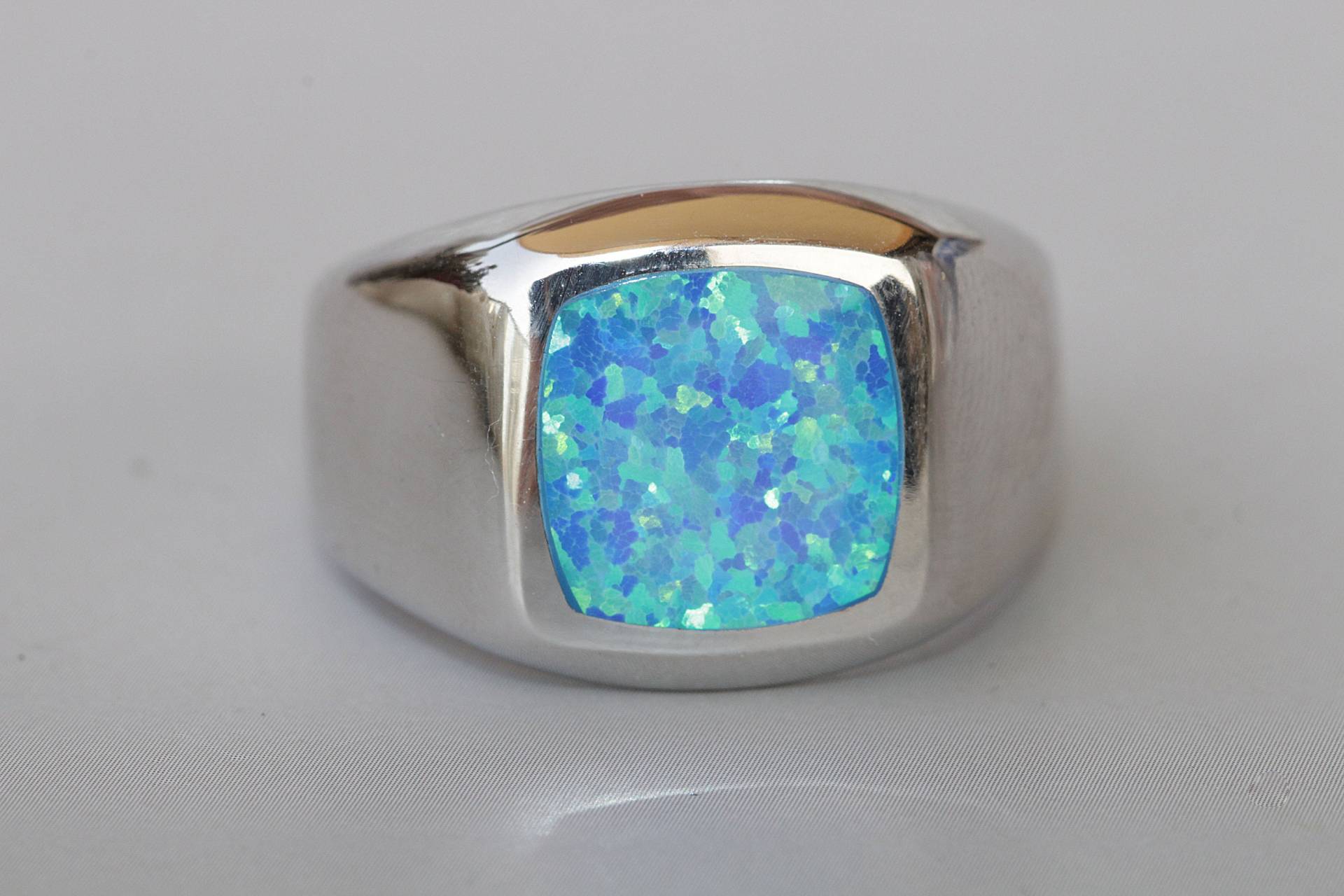 sterling Silber Quadrat Siegelring Blauer Feueropal Unisex Band von rebekajewelry