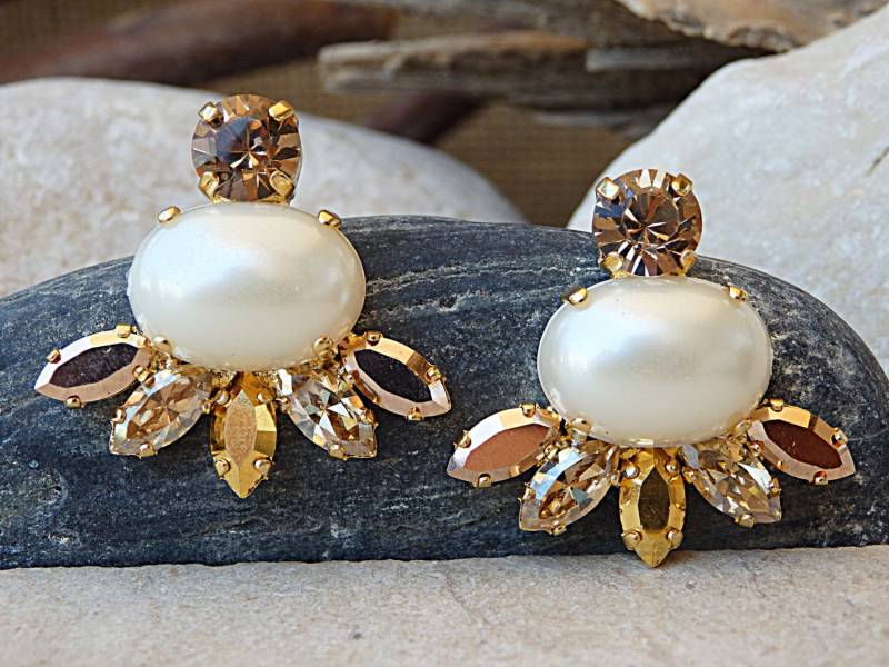 Perlen-Bolzen-Cluster-Ohrringe Und Perlenohrringe, Goldperlen-Bolzenohrringe, Perlen-Champagner-Ohrringe, Brautjungfer-Brautschmuck von rebekajewelry