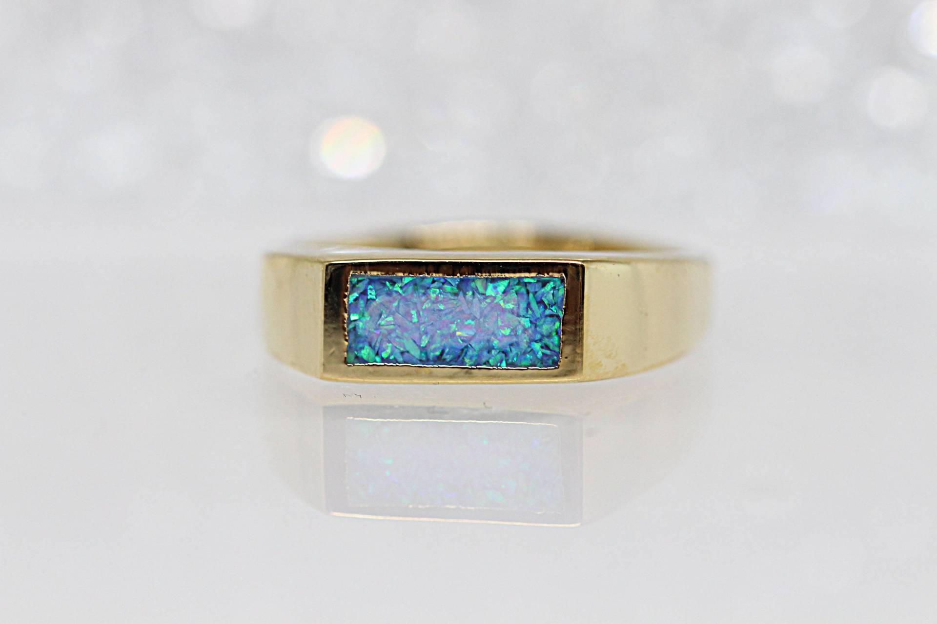 Herren Rechteck Blauer Opal Siegelring von rebekajewelry