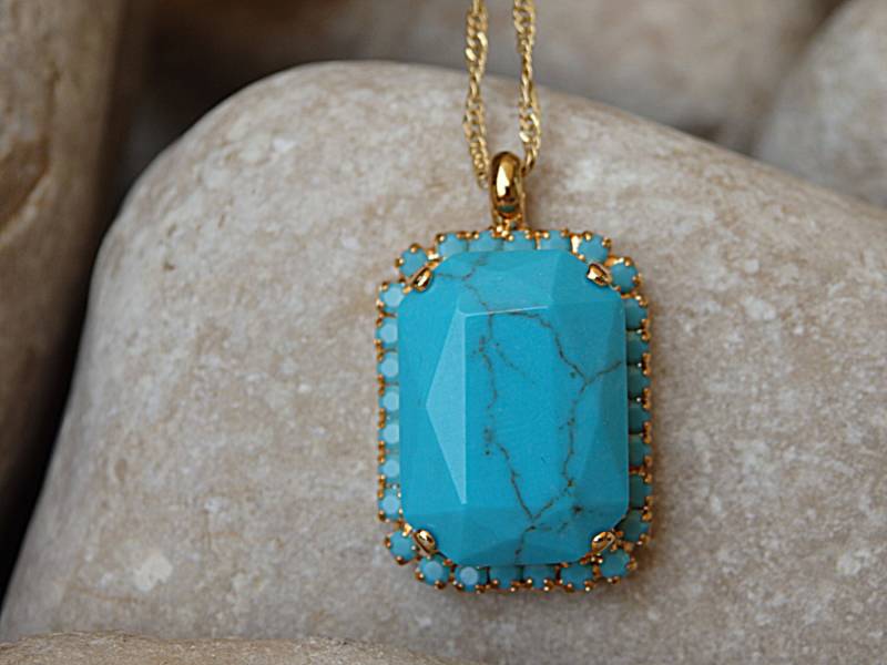 Rechteck Türkis Halskette, Stein Anhänger Mit Kristallen, Gold Anhänger, Achteck Edelstein Halskette von rebekajewelry