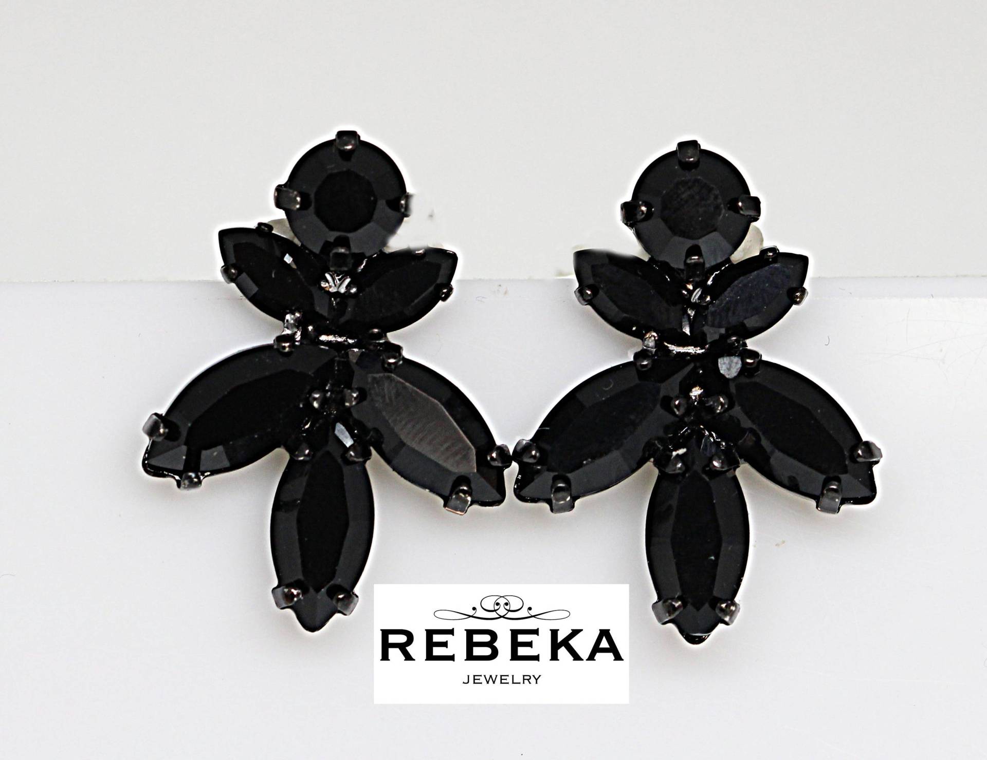 Schwarze Kristall Ohrstecker Abend Statement Ohrringe von rebekajewelry