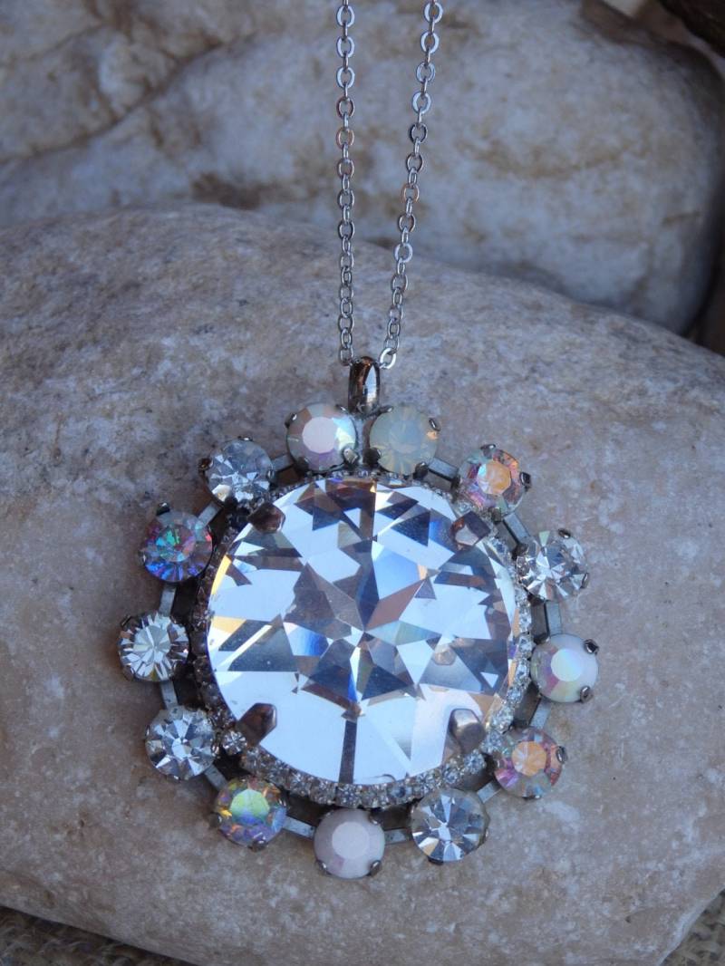 Klare Crystal Opal Anhänger Halskette, Silber Überzogener Brautschmuck von rebekajewelry