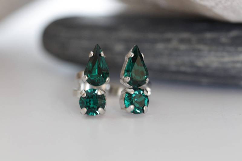 Smaragd Kristallring, Grüner Mai Birthstone Ring, Cocktailring, Doppelring, Moderner Brautring von rebekajewelry