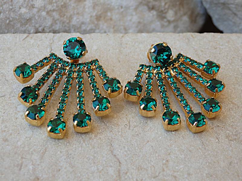 Smaragd Ohrjacken Ohrringe, Grüne Ohrjacken, Halo Frauen Manschettenjacke, Braut Ohrjacken. Brautjungfer Weihnachtsgeschenk von rebekajewelry