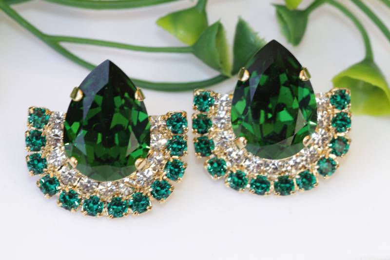 Emerald Ohrringe, Smaragdgrüne Ohrringe, Träne Braut Kristallohrringe, Frau Midnight Statement Ohrstecker von rebekajewelry