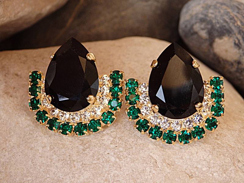 Smaragd Grün Schwarz Kristall Ohrringe, Abend Cocktail Cluster Studs von rebekajewelry