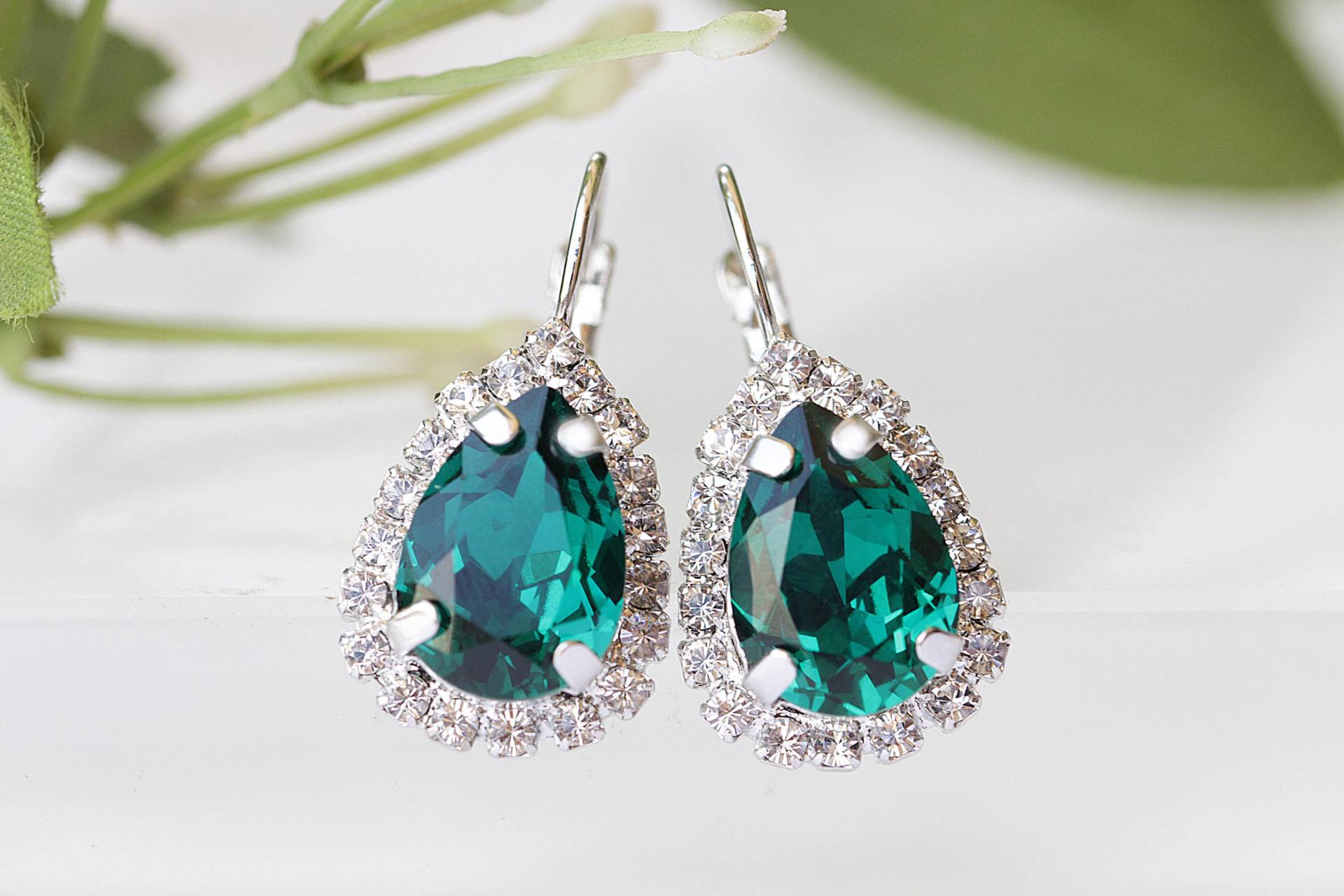 Smaragd Tropfen, Mai Smaragd, Dunkelgrüne Brisur Ohrringe, Hochzeit Schmuck, Braut Ohrringe von rebekajewelry