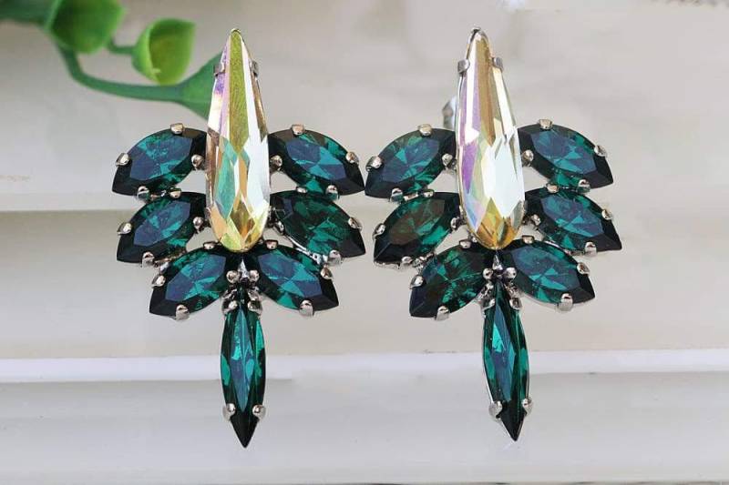 Smaragdgrün Ohrringe, Große Braut Ohrringe, Kristall Smaragd Brautschmuck, Cluster Statement Ohrstecker von rebekajewelry