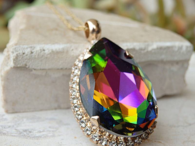 Träne Kristall Halskette Regenbogen Stein Anhänger, Brautschmuck von rebekajewelry