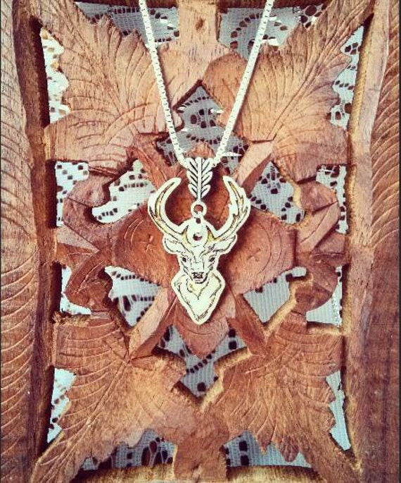 Hirsch Halskette Anhänger. Handgemachter Tierliebhaber Schmuck. Einzigartiges Geschenk Hirsch Halskette Anhänger. Handgemachter Tierliebhaber Schmuck. Einzigartiges Geschenk von rebetcetera