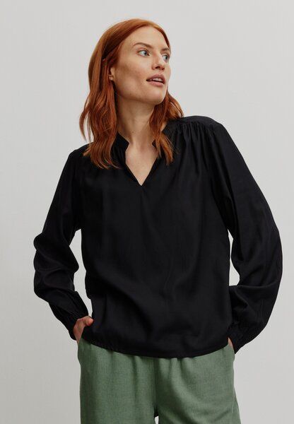 Damen Bluse aus LENZING ECOVERO  - NONI - recolution von recolution
