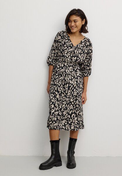 Damen Kleid aus LENZING ECOVERO Viskose - NEMESIA BLOT - recolution von recolution