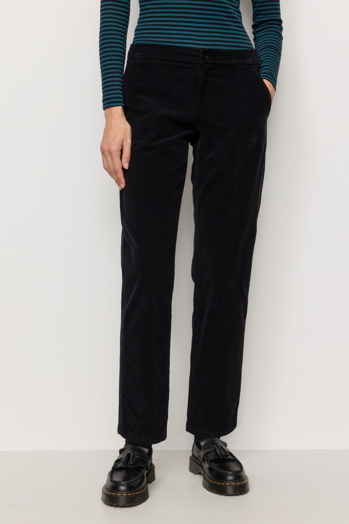 Hose Calluna Schwarz von recolution